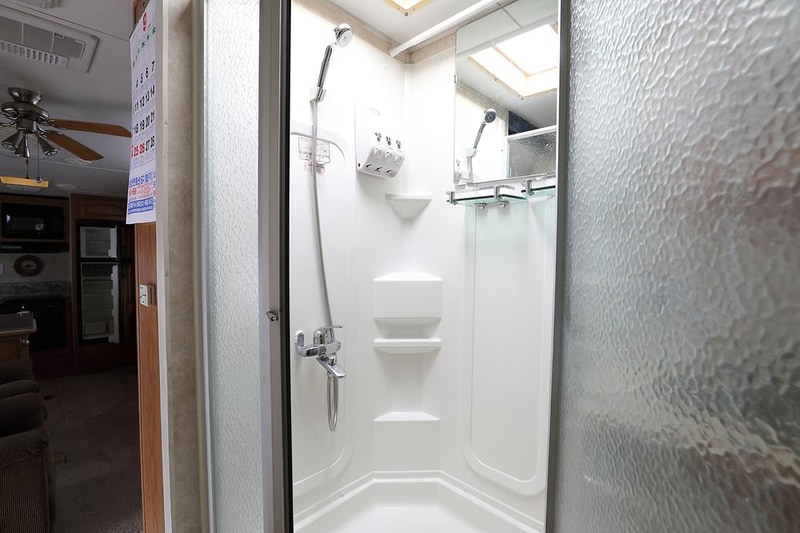 별장캠핑카 시설 사진 8