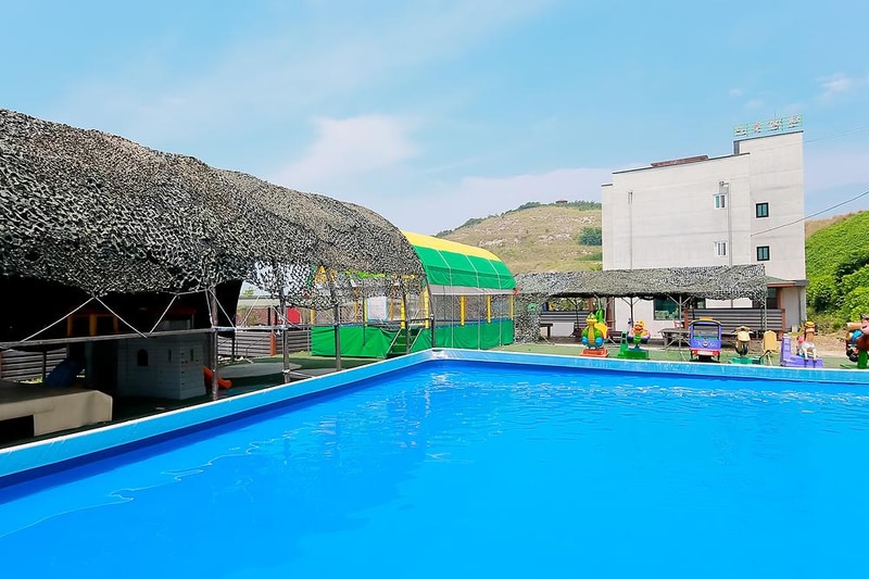 탄도항 노을 캠핑장 시설 사진 2