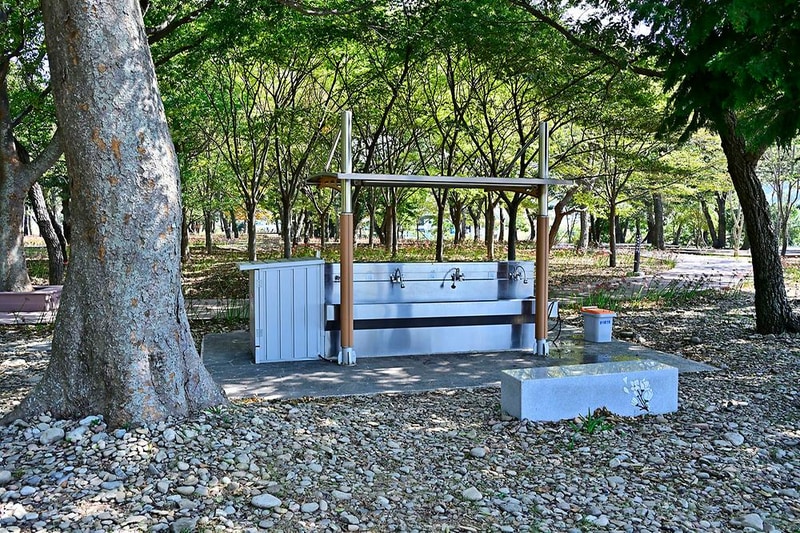 남해 힐링국민여가캠핑장 시설 사진 3