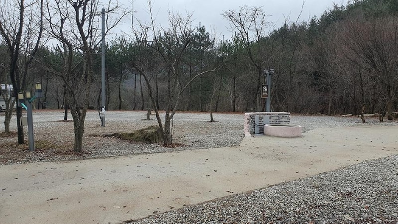 그린스톤오토캠핑장&펜션 시설 사진 3