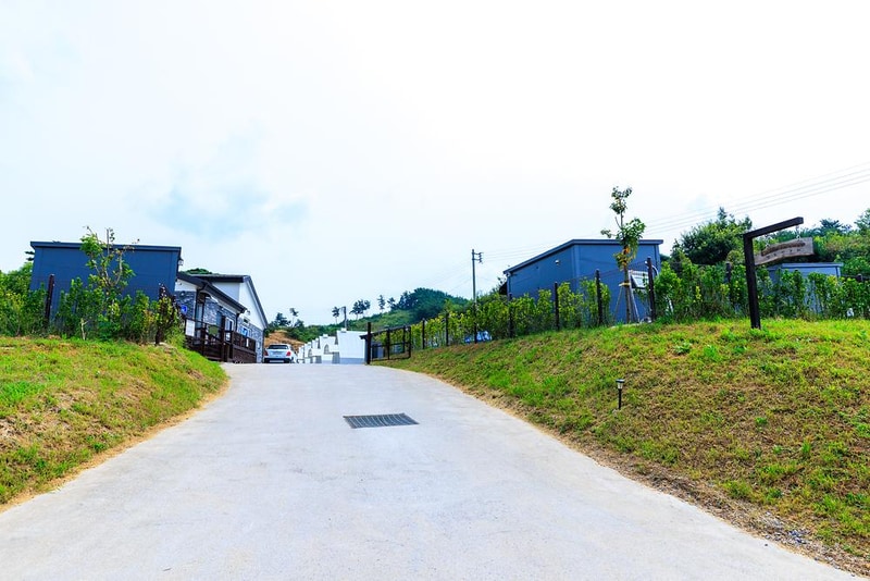 홍성 캠프인코지 글램핑 카라반 시설 사진 2