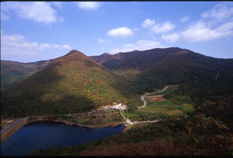 첨찰산