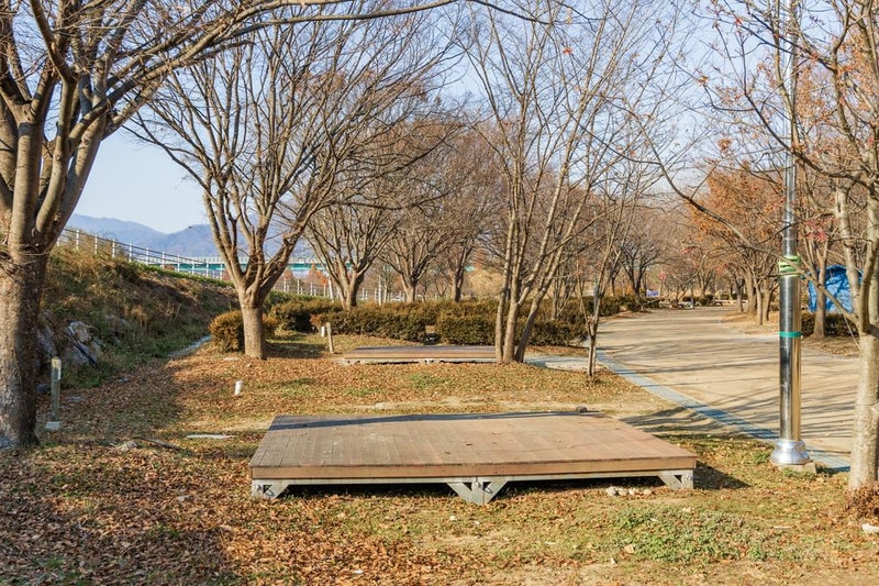 자라섬 캠핑장 시설 사진 22