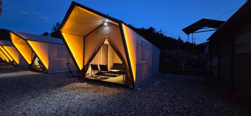 괴산별빛아래 글램핑 대표 사진