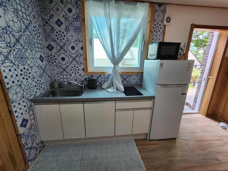 네츄럴밸리 풀램핑 4계절온수풀 시설 사진 17