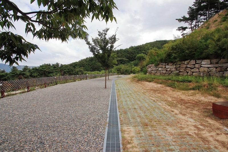 한티별빛아래관광농원 야영장 시설 사진 4