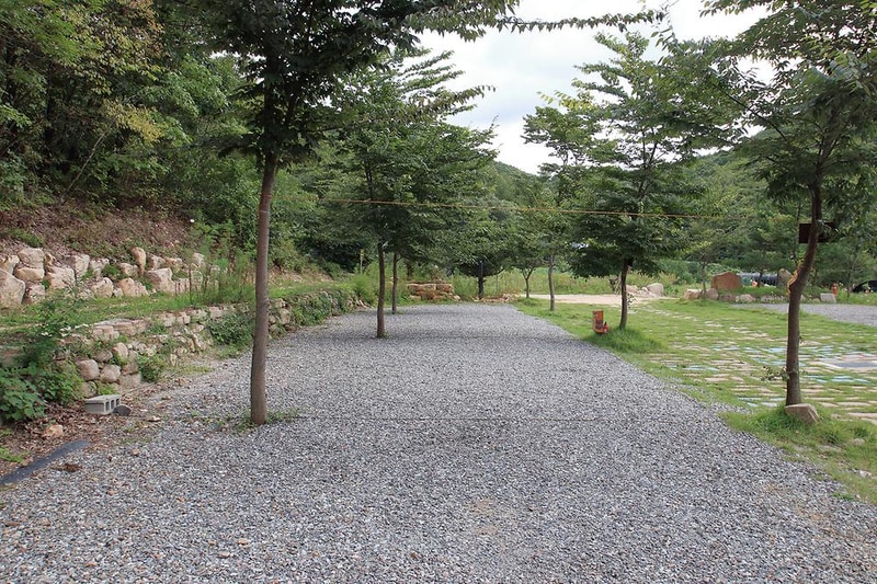 맑은개울 캠핑장 시설 사진 2