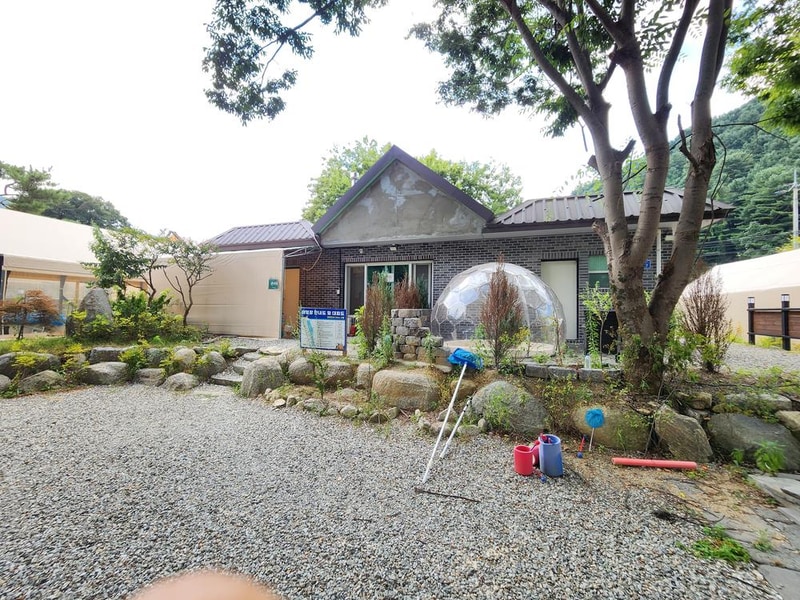 네츄럴밸리 풀램핑 4계절온수풀 시설 사진 2