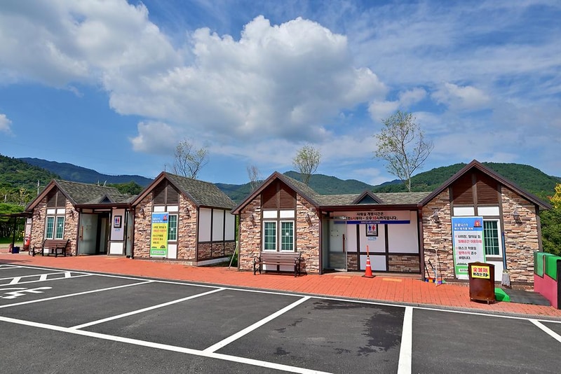 지리산 호수공원 오토캠핑장 시설 사진 1