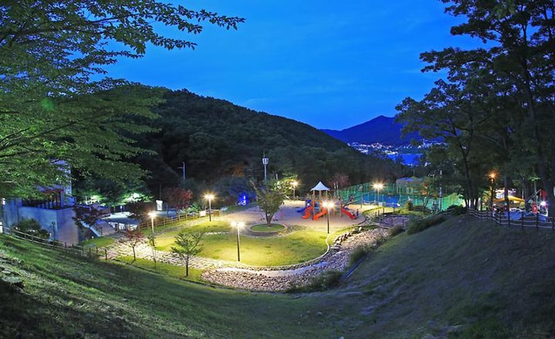 덕산국민여가캠핑장 대표 사진