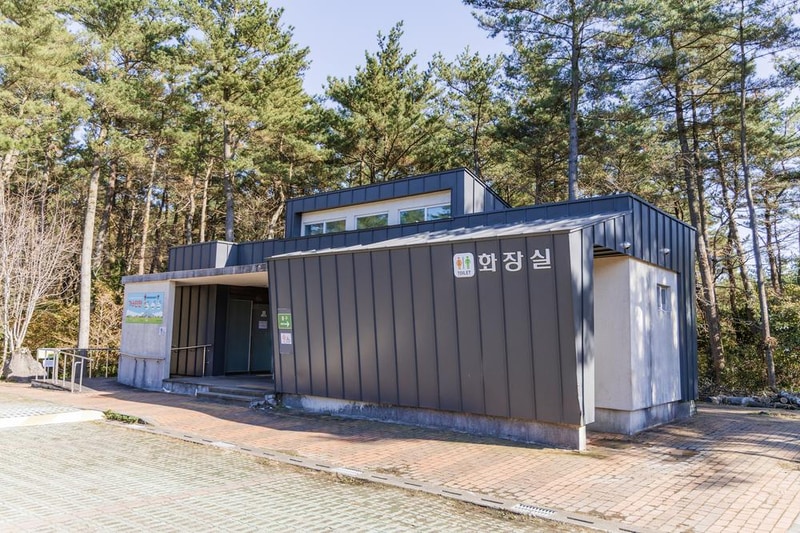 붉은오름 자연휴양림 숲속 야영장 시설 사진 12