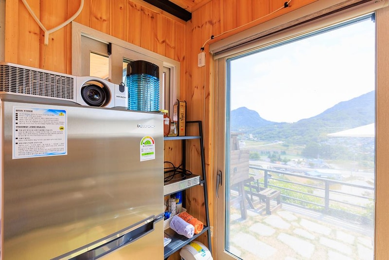 황매산 문워크 카라반 펜션 캠핑 시설 사진 3