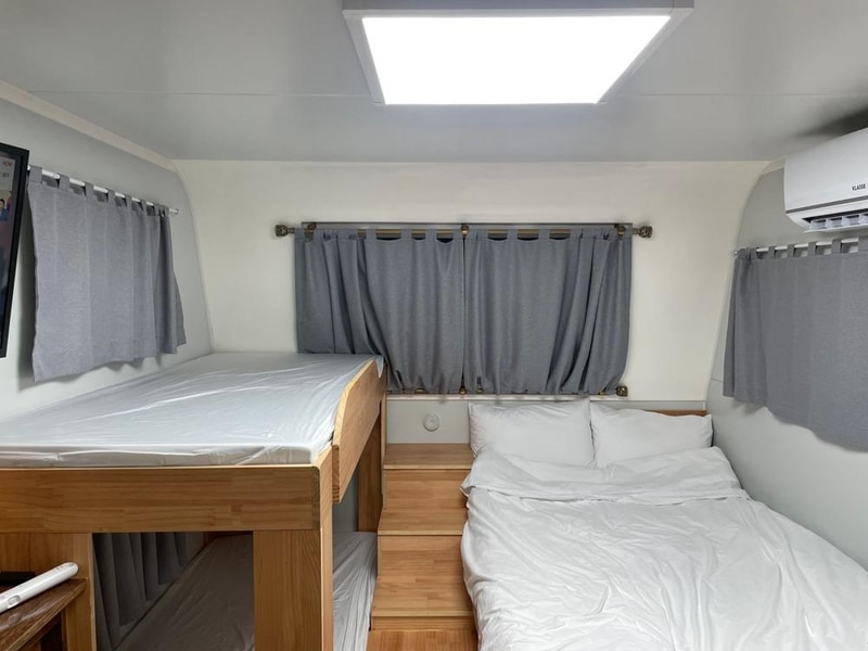 제주인포항 개별 수영장 카라반 시설 사진 27