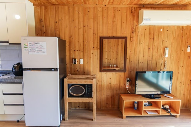 붉은오름 자연휴양림 숲속 야영장 시설 사진 3