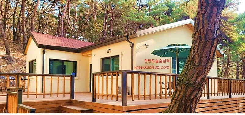 한반도 솔숲 쉼터 시설 사진 3