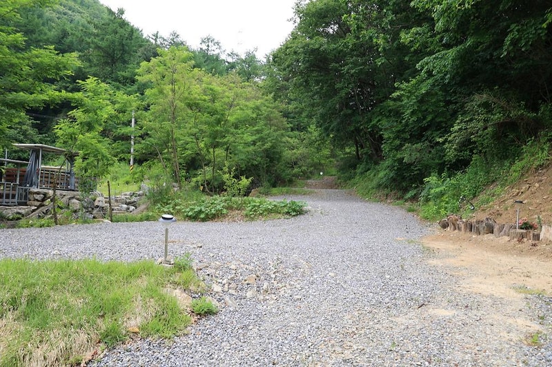 유명산 계곡 캠핑장 시설 사진 8