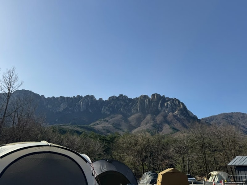 울산바위 뷰와 맞바꾼 카즈미 아티카X 폴대, 고성 캠핑느루...