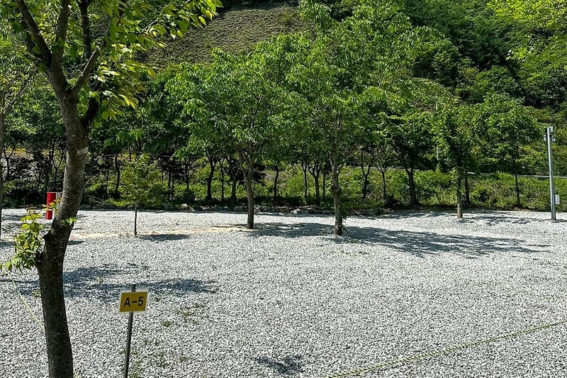 황토하우스캠핑장 시설 사진 2