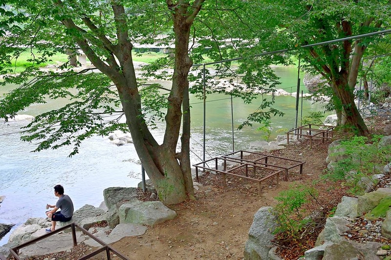 숲속 캠핑장 시설 사진 5