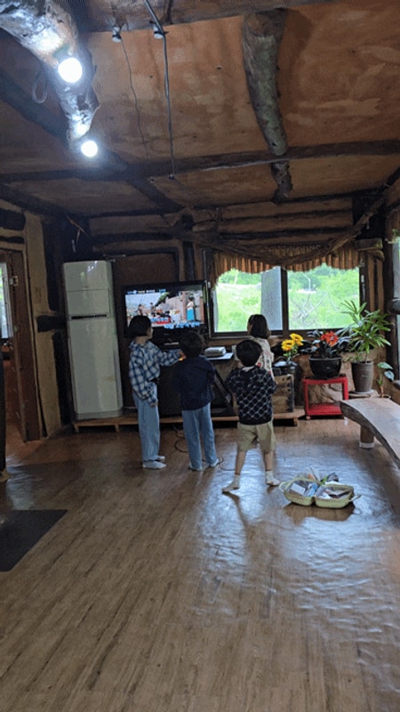 대인원 수용 가능한 고성단체펜션, 경남 고성 얼음골야영장펜션