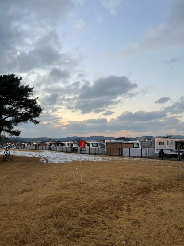 청주 근교 신상카라반 초정힐링캠핑장 애견동반 내돈내산