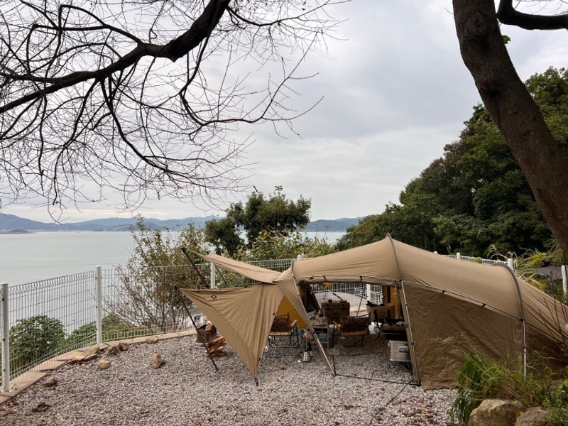 강화 씨사이드힐 캠핑 : 수산물 사고 바로 캠핑장으로! 근처...