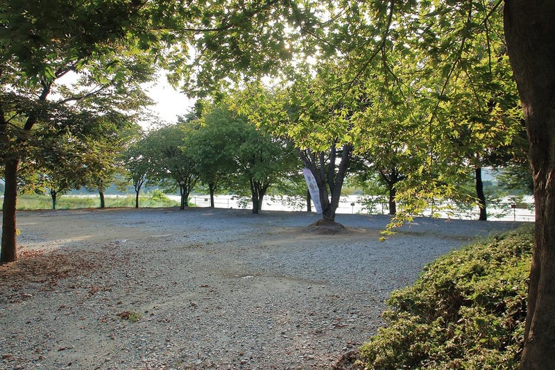 강변오토캠핑장 시설 사진 4