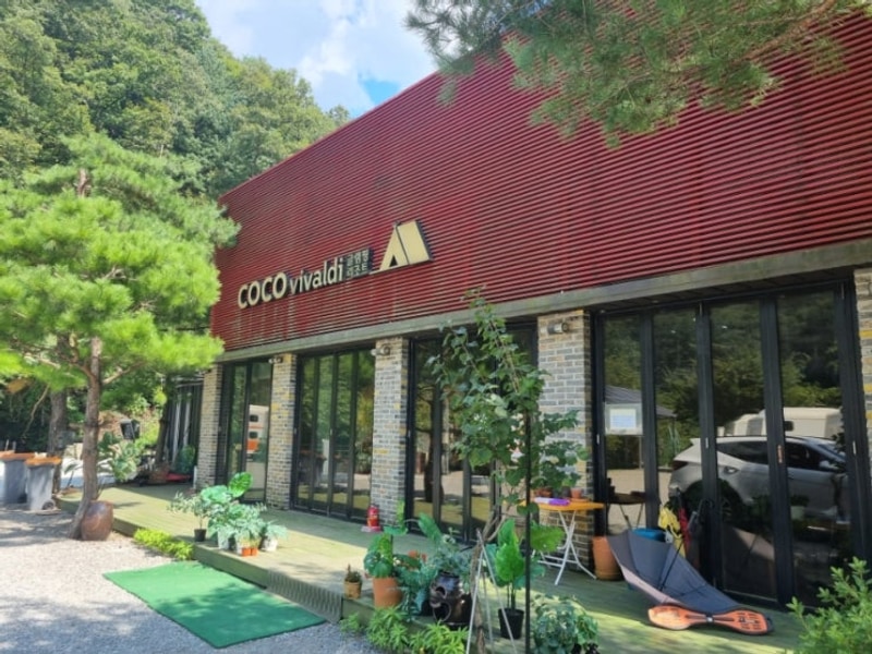 첫 글램핑♡ ㅡ석산계곡 코코비발디글램핑 카라반 오토캠핑장