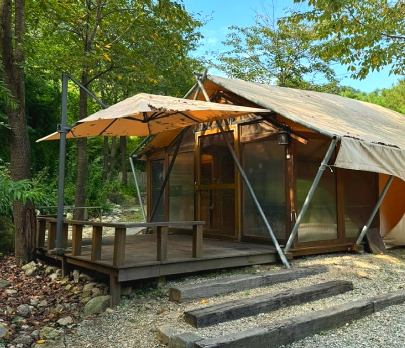 [홍천 글램핑] 하늘바라기 글램핑 후기 – 개별화장실+프라이빗...