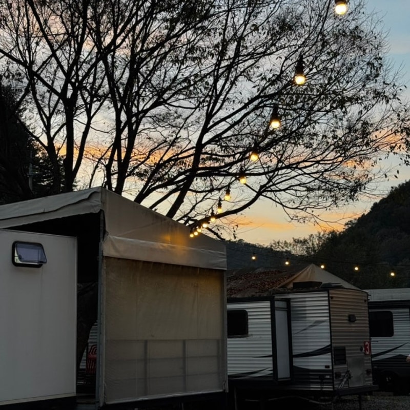 가평글램핑 ‘새연글램핑카라반설악2호점‘ 서울에서 40분...