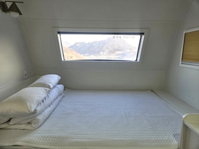 가평캠핑장 추천! 청평호 전망이 멋진 캠프게이트 청평 카라반...