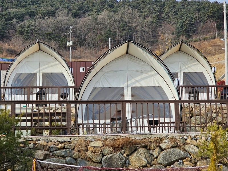 조용한 분위기와 경치가 좋은 합천글램핑 더 글래드 글램핑