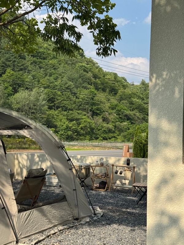 [단양] 폭포가든 캠핑장 - 소원(앞마당 사이트)