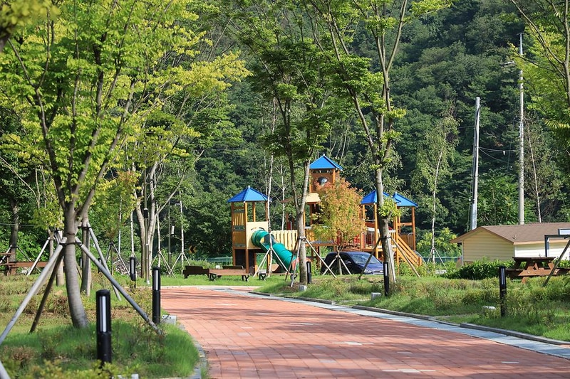 홍천강 자라바위 오토캠핑장 시설 사진 13