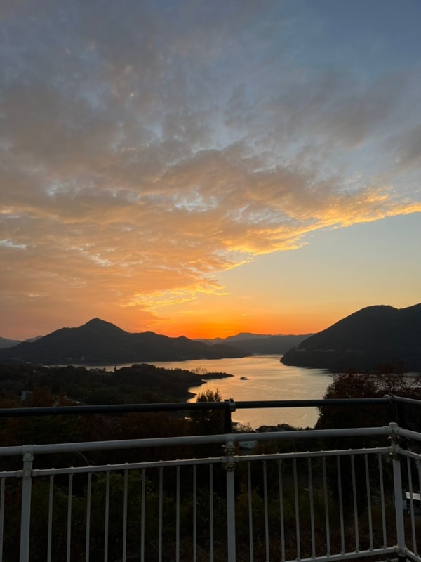 캠핑 | 충주호 호수 뷰 제천 람보캠핑장 + 레이크3 사이트 후기