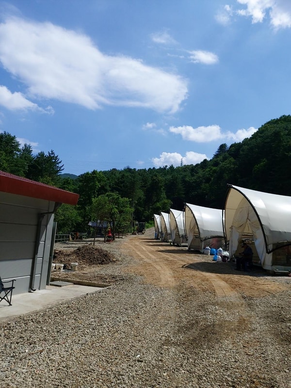 개울가에캠핑관광농원 시설 사진 1