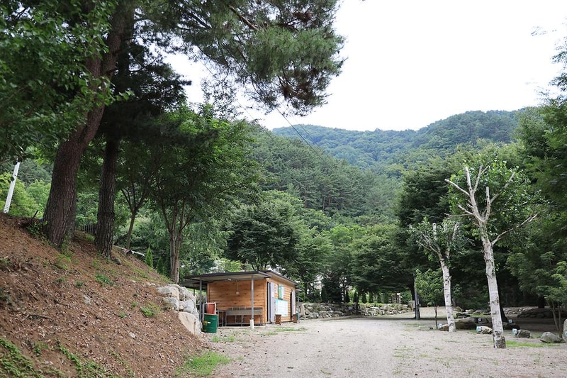 폭포 캠핑 야영장 시설 사진 2