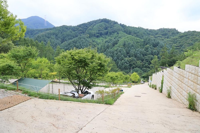 집 밖으로 시설 사진 1