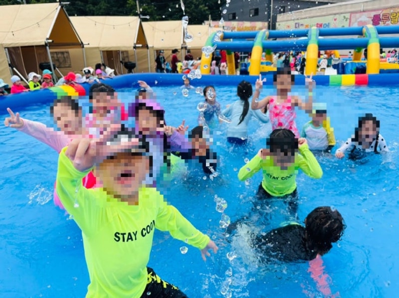 (전체)여름 아래 반짝이는 아이들, 룰루랄라 캠핑장에서의...