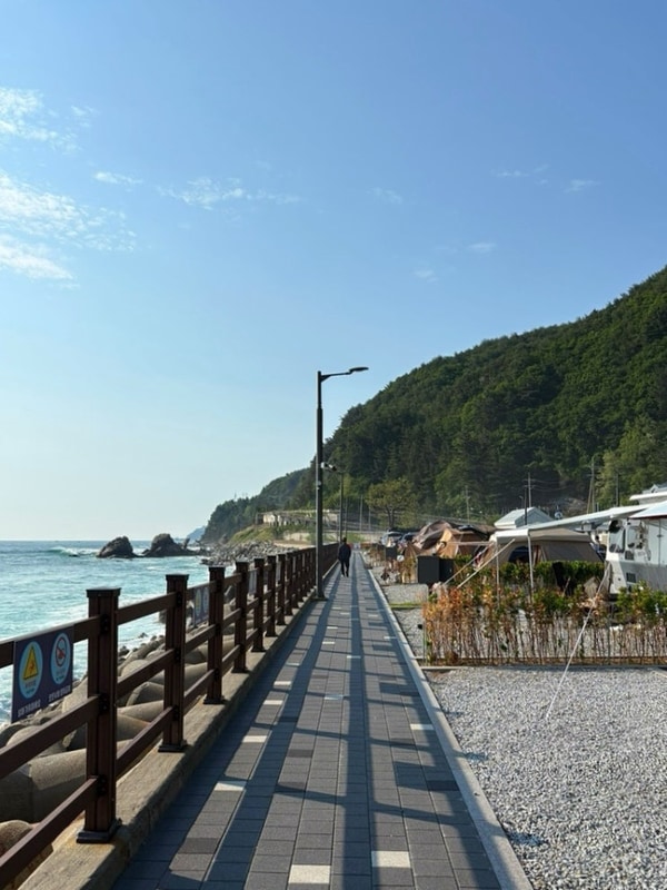 강릉 바다내음캠핑장 :: 바다 바로 앞에서 즐기는 신상 캠핑장...