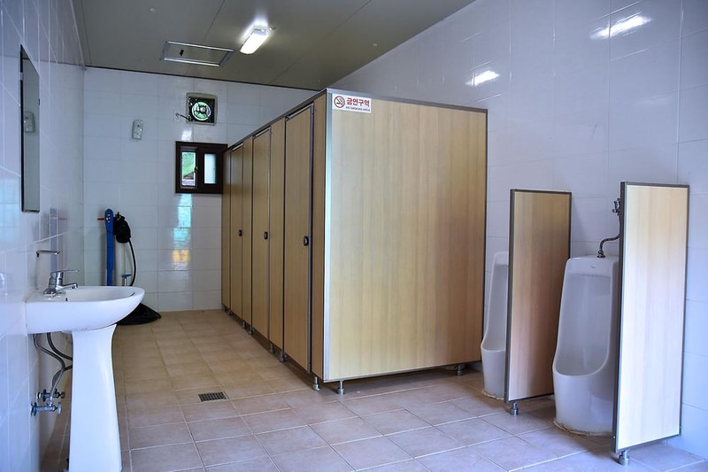 하얀숲 오토&글램핑 시설 사진 1