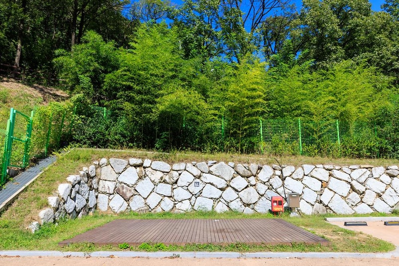 용암산성오토캠핑장 시설 사진 1