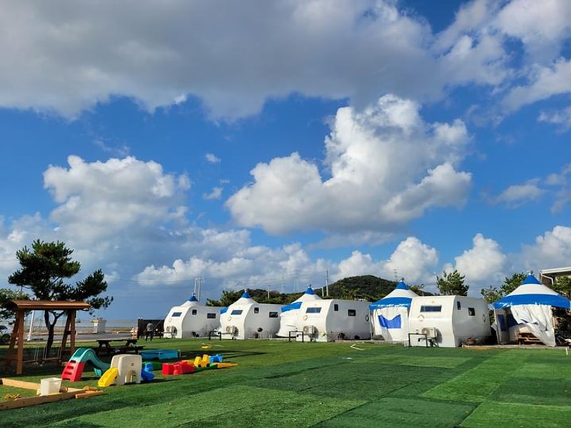 왕모래 카라반 캠핑장 대표 사진