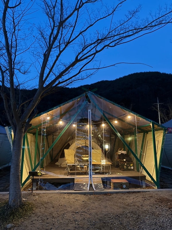 [산청 지리산 자양보오토캠핑장] 비바람 걱정 없는 프라이빗한...