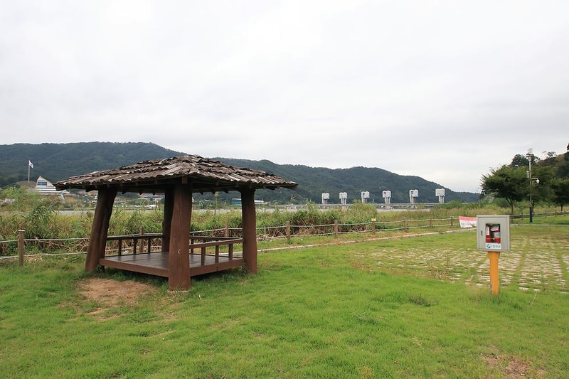 칠곡보 오토캠핑장 시설 사진 3