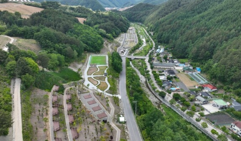 철암 고원힐링캠핑장 ~본격 개장 야영장 카라반 계곡 물놀이 즐겨