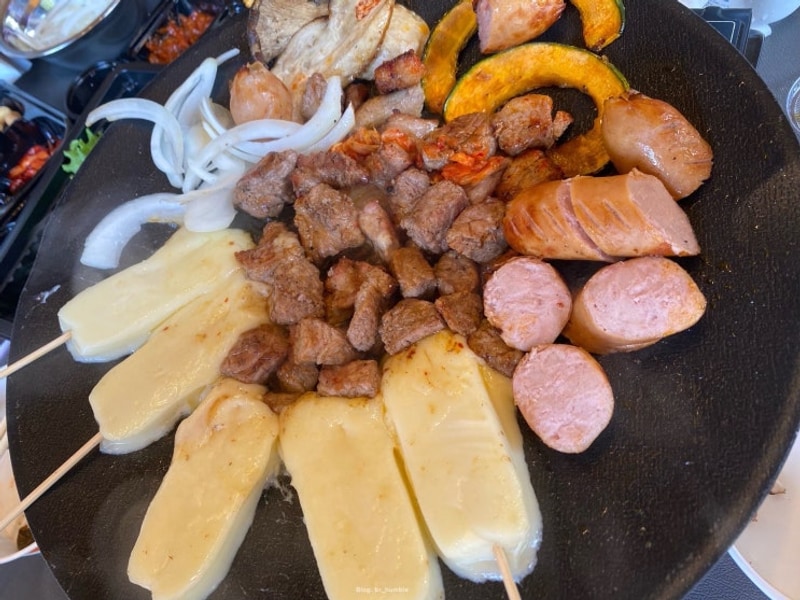 양주 캠프랩 당일치기바베큐장, 계곡과 가깝고...