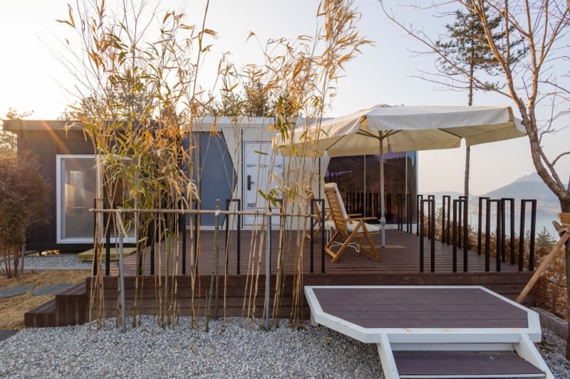 한눈에 즐기며 좋은 추억을 남길 수 있는 전남글램핑 우주선캠프