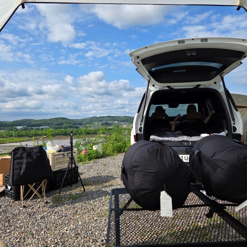 [연천/파주] 써니힐즈 캠핑장 차박 3번사이트 만족 후기!!