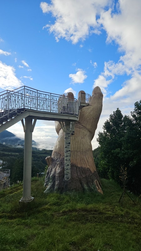 거창 산림레포츠파크 캠핑장에서